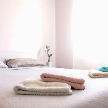 Yolanda Apartman Póla